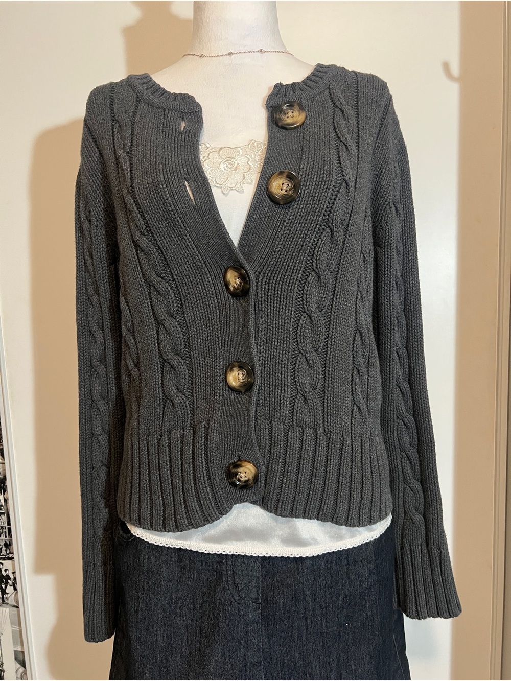 Vintage Y2K Old Navy 100% Cotton Charcoal Cable Knit Cardigan Versatile